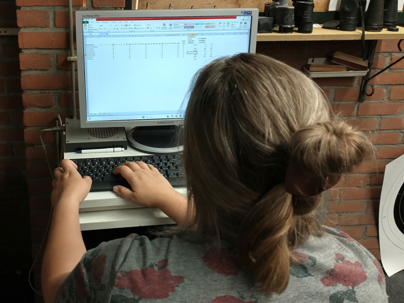 Emma worstelde even met Excel maar kreeg een passend bestandje voor elkaar.