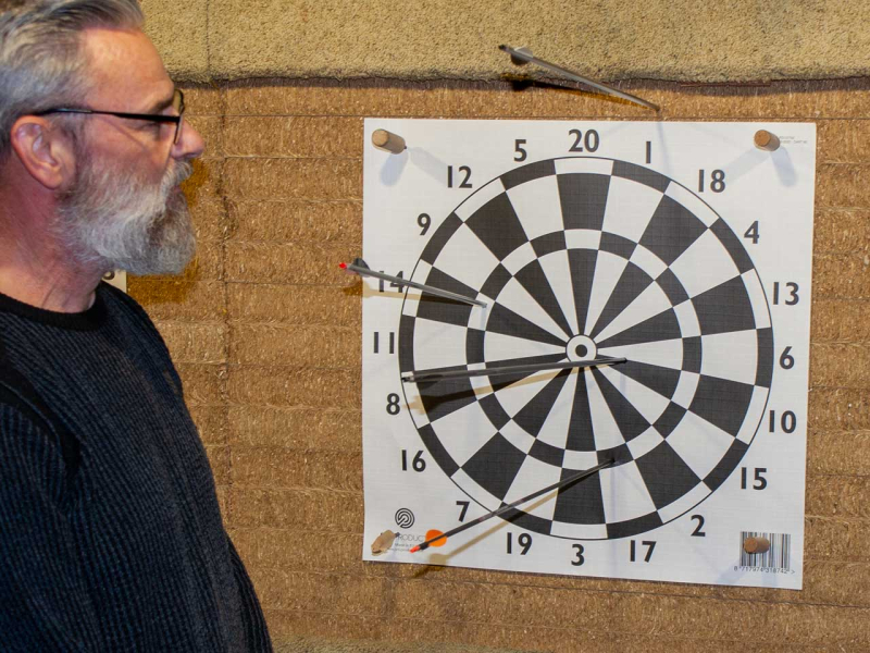 Kees controleerde alles.